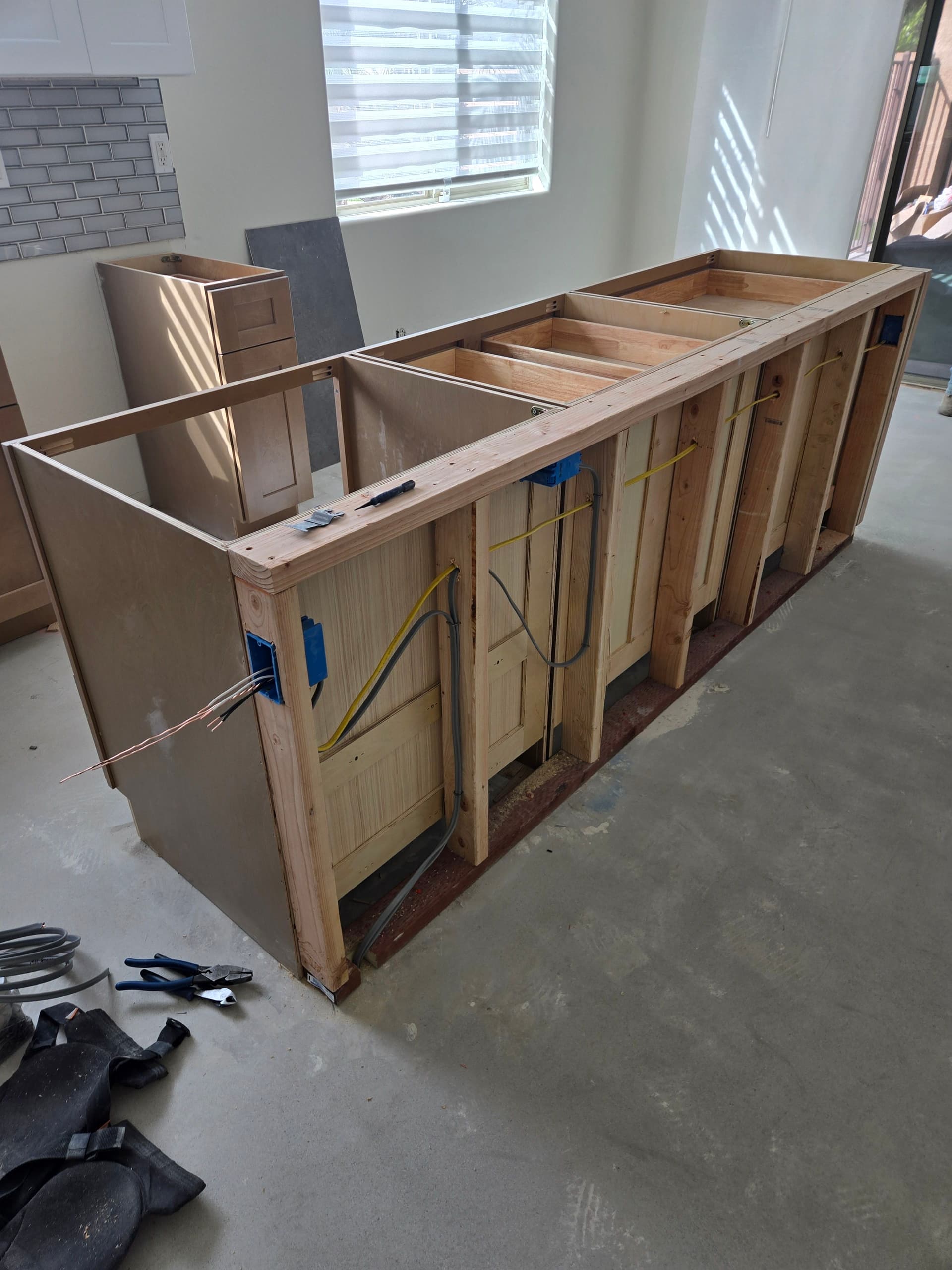 Gallery photos for Enhanced Kitchen Setup with Optimized Electrical Solutions: Image #2