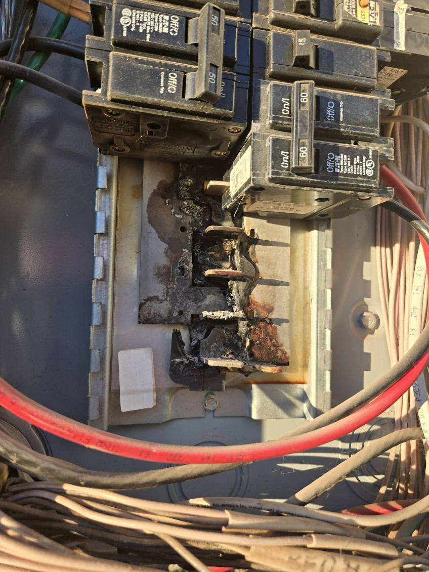 Gallery photos for Modern Electrical Panel Upgrade for Enhanced Safety: Image #2