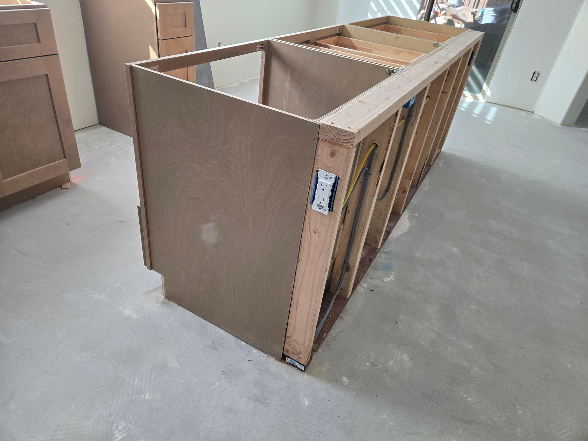 Gallery photos for Enhanced Kitchen Setup with Optimized Electrical Solutions: Image #4