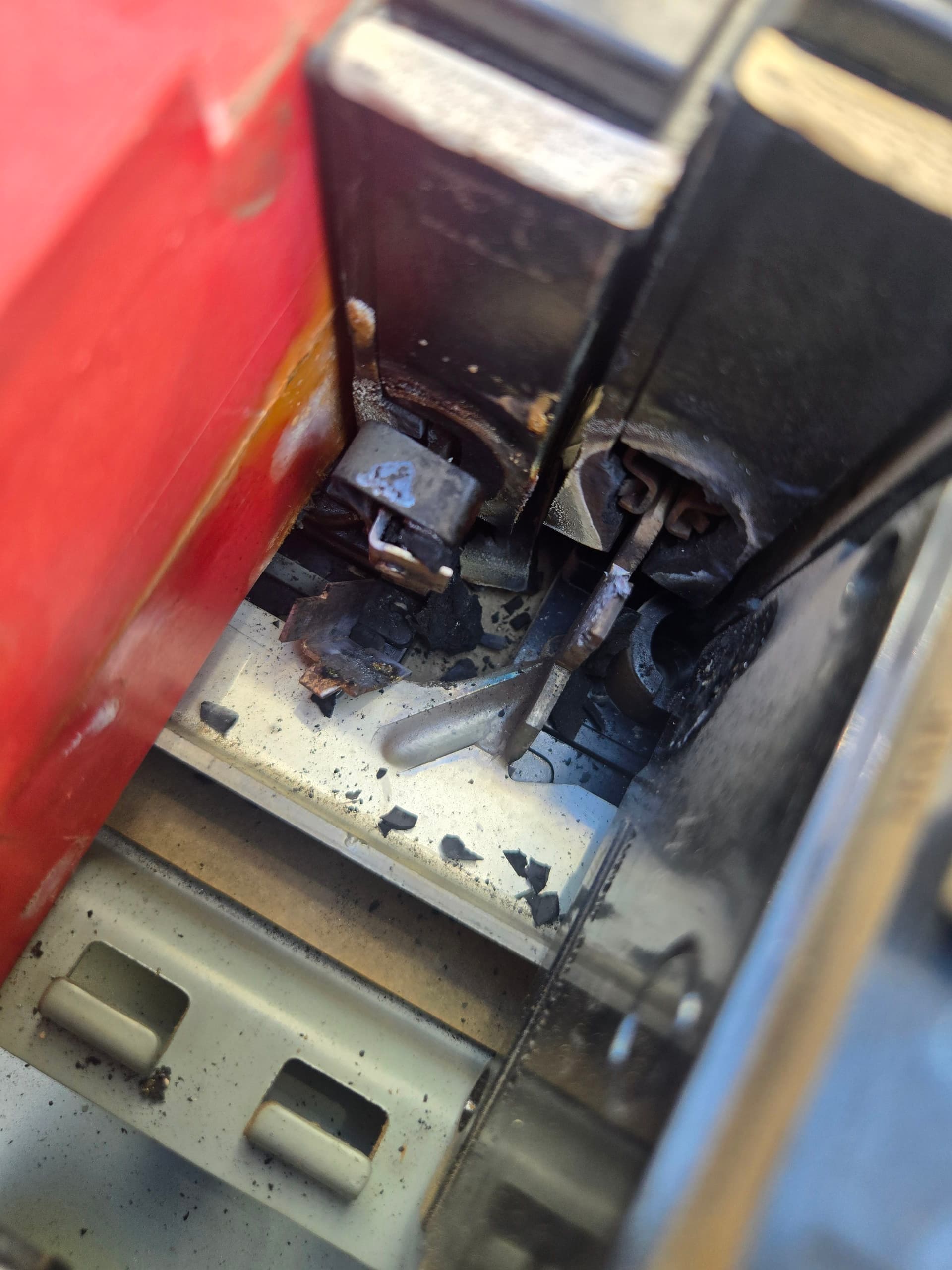 Gallery photos for Burnt and Arcing Panel Found in Glendale - No Warning Signs: Image #3