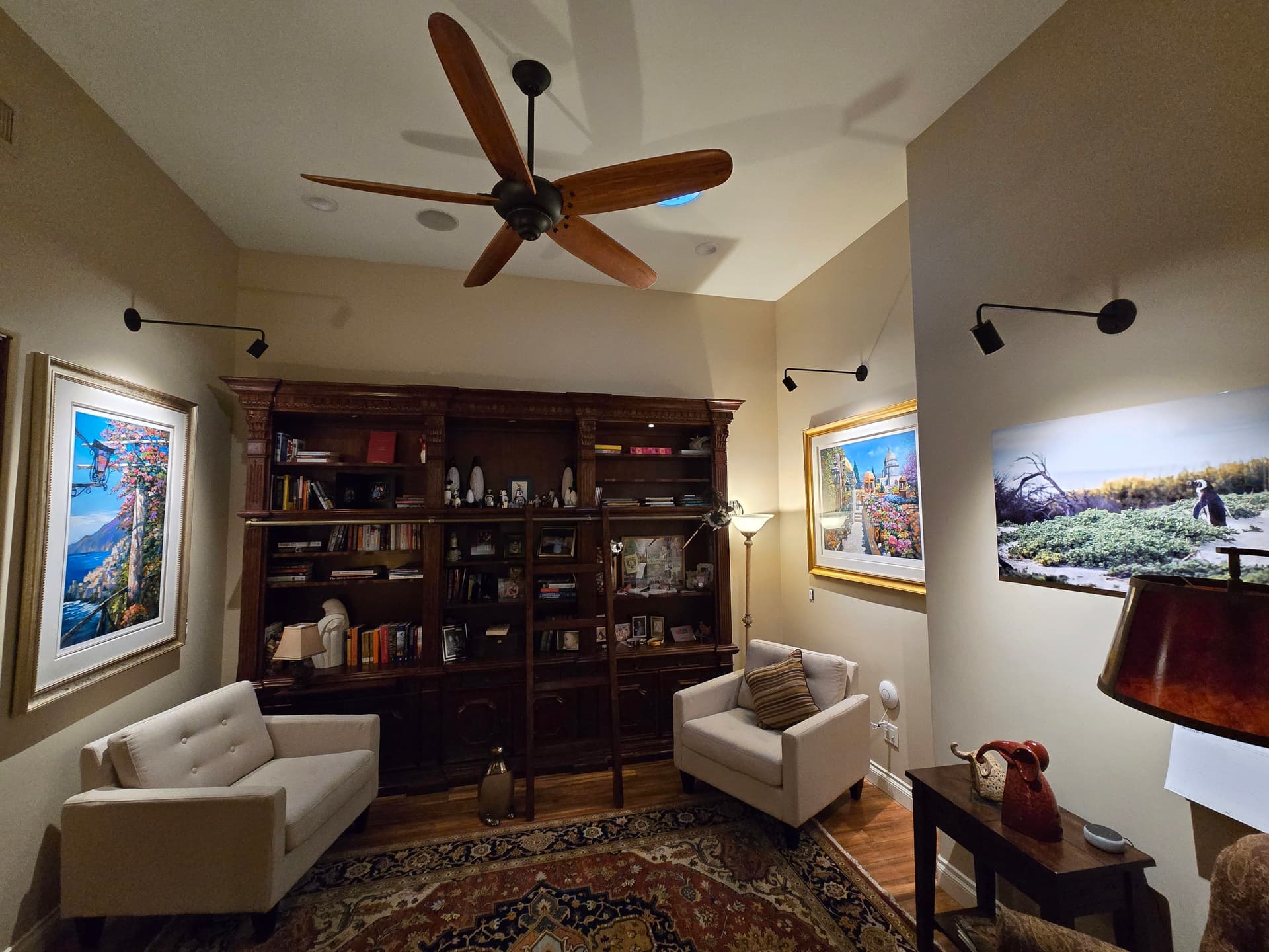 Gallery photos for Smart Art Lighting Installation in a Cozy Home: Image #1