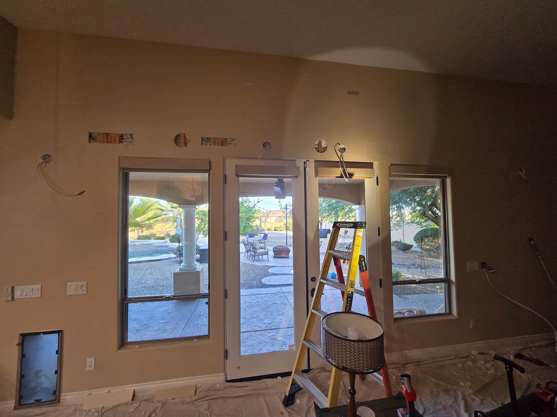 Gallery photos for Smart Art Lighting Installation in a Cozy Home: Image #4